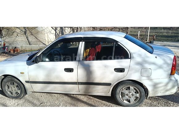 Sahibinden Hyundai Accent 1.5 CRDi Admire 2004 Model