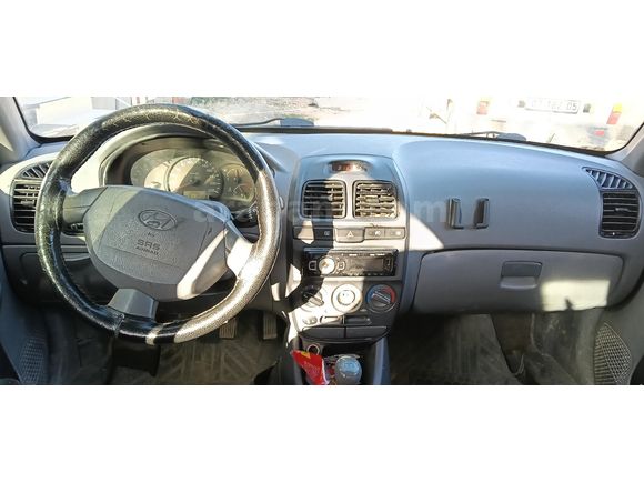 Sahibinden Hyundai Accent 1.5 CRDi Admire 2004 Model