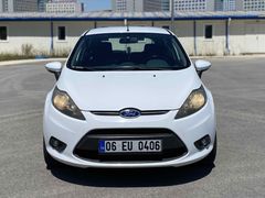 Sahibinden Ford Fiesta 1.4 TDCi Trend  Temiz 