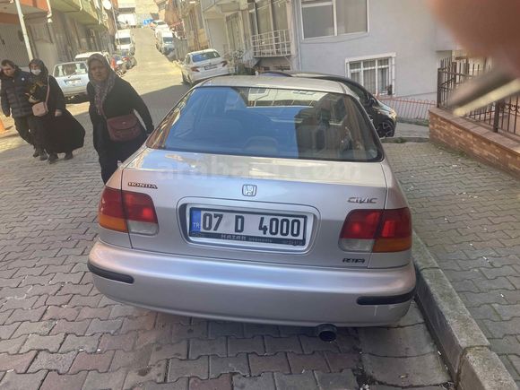 Sahibinden Honda Civic 1.4 i S 1998 Model 