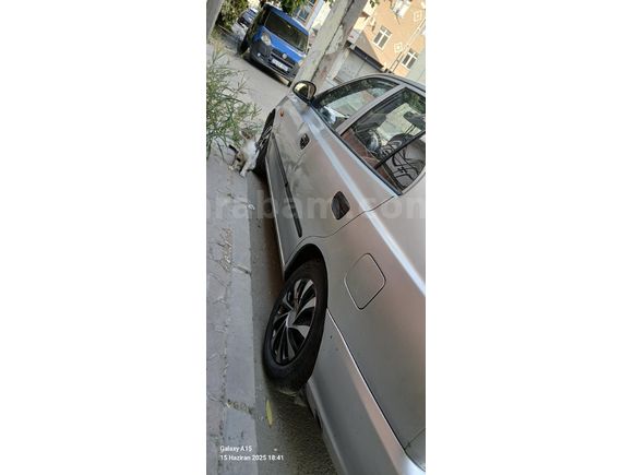 Sahibinden LPG li Hyundai Accent 1.3 LX 2000 Model