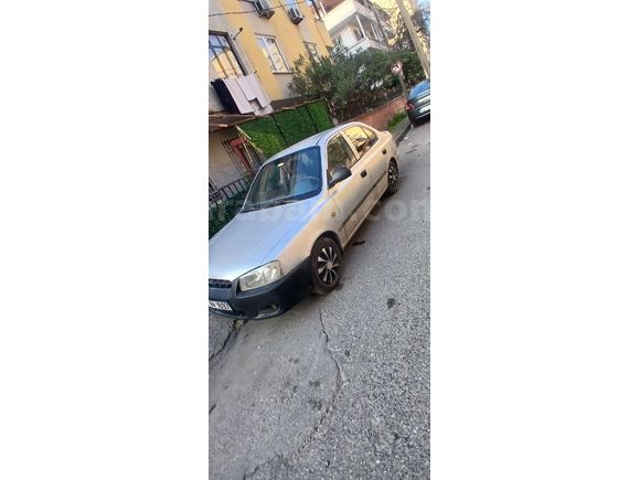 Sahibinden LPG li Hyundai Accent 1.3 LX 2000 Model
