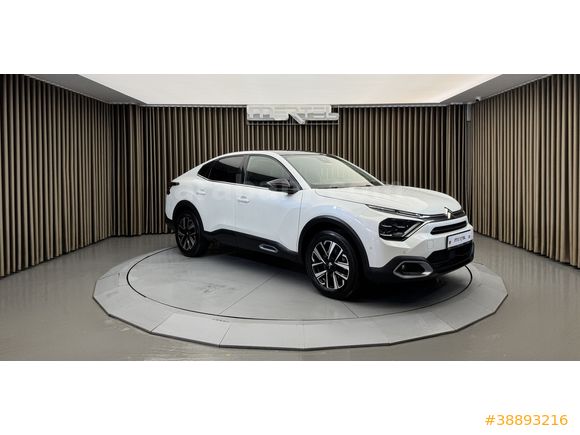 300BİN PEŞİNATLA BOYASIZ İNCİ BEYAZI 2023 CITROEN C4X SHINE