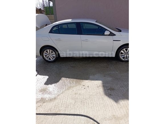 Sahibinden Renault Megane 1.3 TCe Joy 2022 Model