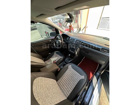 ZİRVE  CADDY 2017 2.0 DSG  EXCULİSÜVE  ENFUL PAKETİDİR