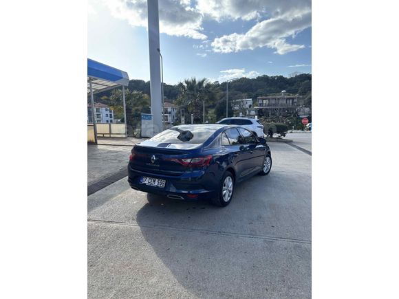 Sahibinden Renault Megane 1.3 TCe Touch 2025 Model 