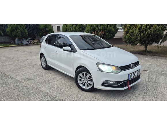 Sahibinden Volkswagen Polo 1.4 TDi Comfortline 2015 Model  276.000 km Beyaz
