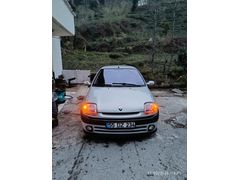 Sahibinden Renault Clio 1.4 RTA 2001 Model