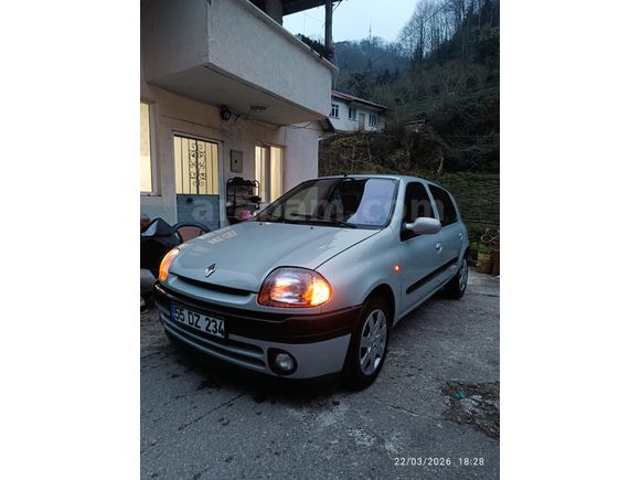 Sahibinden Renault Clio 1.4 RTA 2001 Model
