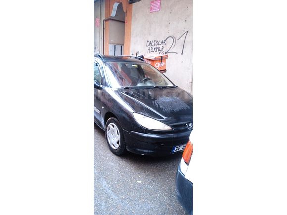 Sahibinden Peugeot 206 1.4 HDi X-Design 2004 Model  320 km Siyah