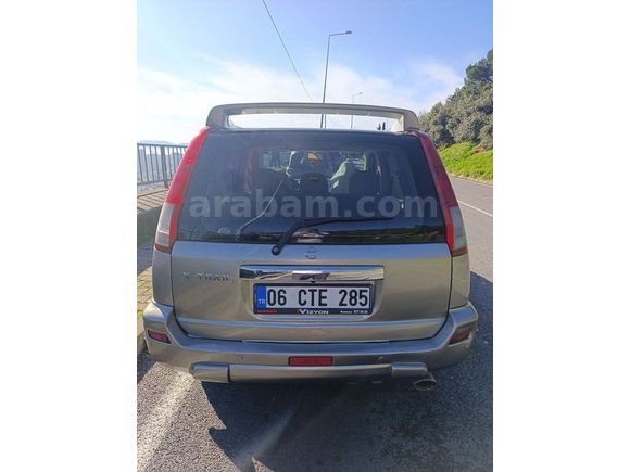 On Numara Beş Yıldız Aile aracı 4x4 temiz