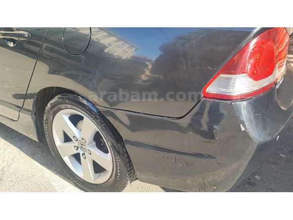 Sahibinden Honda Civic 1.6i VTEC Premium 2010 Model
