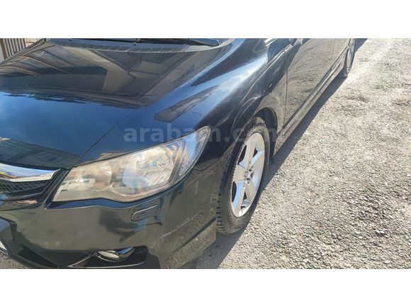 Sahibinden Honda Civic 1.6i VTEC Premium 2010 Model