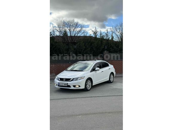 Temiz aile aracı  Honda Civic 1.6i VTEC ECO Elegance 2013 Model 