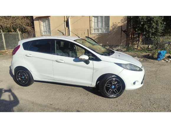 Sahibinden Ford Fiesta 1.25 My 2012 Model