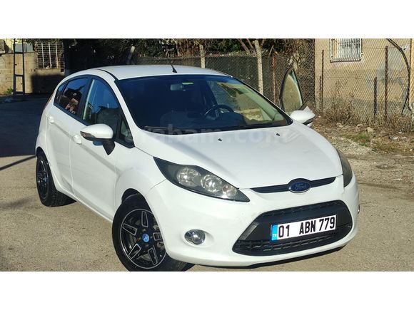 Sahibinden Ford Fiesta 1.25 My 2012 Model