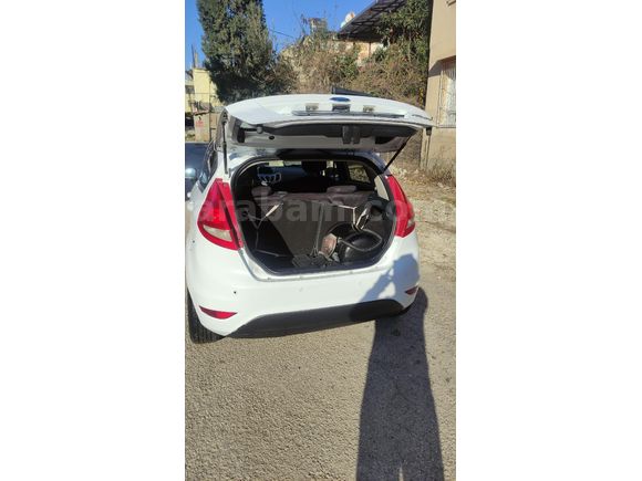 Sahibinden Ford Fiesta 1.25 My 2012 Model