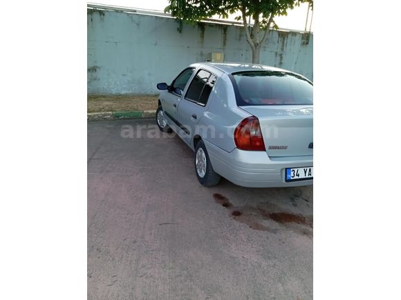 Sahibinden Renault Clio 1.4 RNA 2000 Model