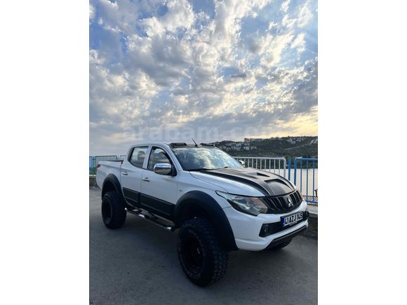 Sahibinden Mitsubishi L 200 4x4 Storm 2016 Model 