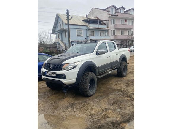 Sahibinden Mitsubishi L 200 4x4 Storm 2016 Model 
