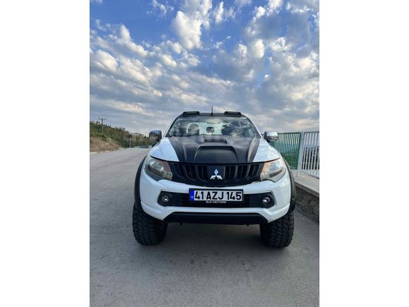 Sahibinden Mitsubishi L 200 4x4 Storm 2016 Model 