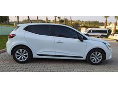 Sahibinden Renault Clio 1.0 TCe Joy 2022 Model Mersin 28.000 km Beyaz