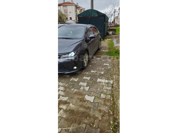 Sahibinden Toyota Corolla 1.5 Vision  2023 Model Kocaeli  km Füme