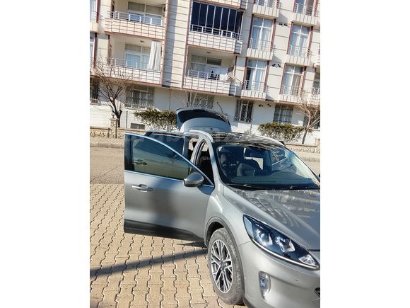 Sahibinden Ford Kuga 1.5 EcoBlue Titanium 2020 Model