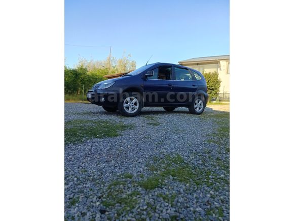 Sahibinden Renault Scenic RX4 2.0 2003 Model