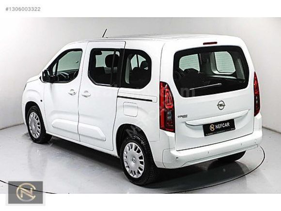 BOYASIZ*2020*OPEL*COMBO 1.5 DİZEL OTOMATİK*ENJOY*95BinKM*