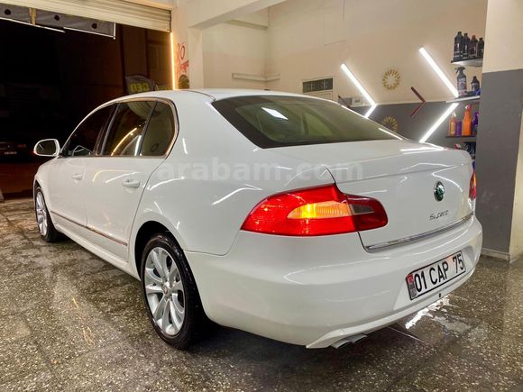 Sahibinden Skoda SuperB 1.6 TDI Elegance 2012 Model
