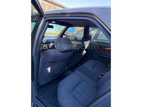 1989 w124 300D yeni nesil döşeme