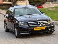 Sahibinden Mercedes - Benz C 180 Avantgarde 2011 Model İzmir 220.000 km Siyah