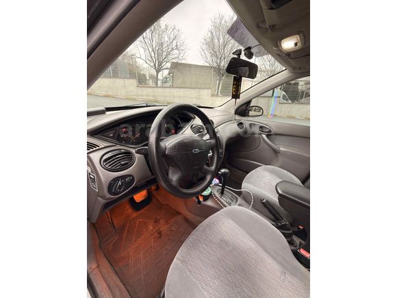 Sahibinden Ford Focus 1.6 Ambiente  otomatik aile aracı 