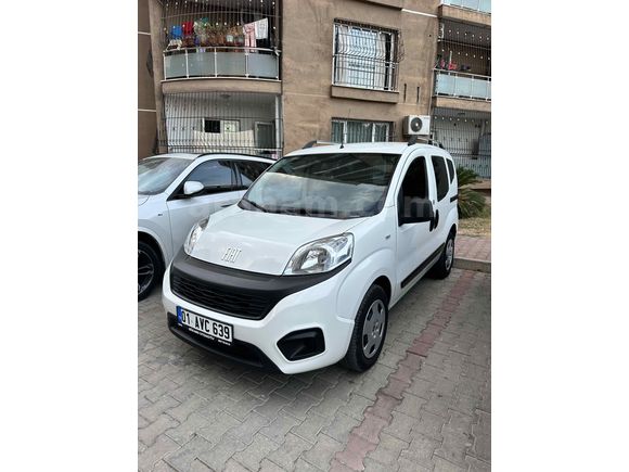 Sahibinden Fiat Fiorino Combi 1.3 Multijet 100. Yıl Özel Seri 2023 Model  88.000 km Beyaz