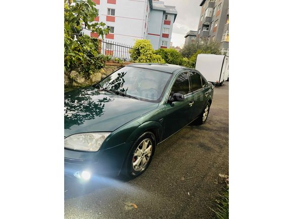Sahibinden Ford Mondeo 2.0 Ghia 2001 Model İstanbul