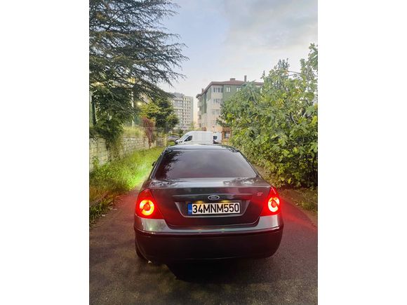 Sahibinden Ford Mondeo 2.0 Ghia 2001 Model İstanbul