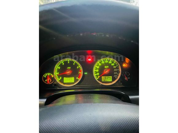 Sahibinden Ford Mondeo 2.0 Ghia 2001 Model İstanbul