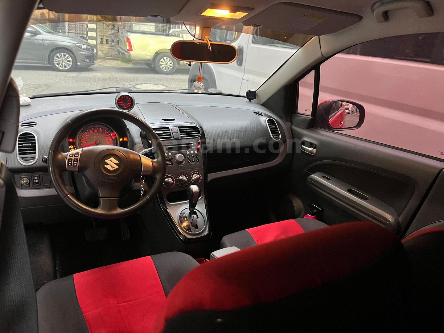 Sahibinden Suzuki Splash 1.2 GLS 2012 Model Tekirdağ 148.000 km Kırmızı 6