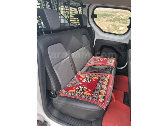 Sahibinden Renault Express Combi 1.5 BlueDCI Joy 2024 Model