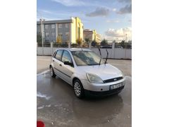 İLK GELEN ALIR Ford Fiesta 1.4 Comfort 2004 Model ( pazarlıksız son fiyat)