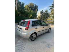 İLK GELEN ALIR Ford Fiesta 1.4 Comfort 2004 Model ( pazarlıksız son fiyat)