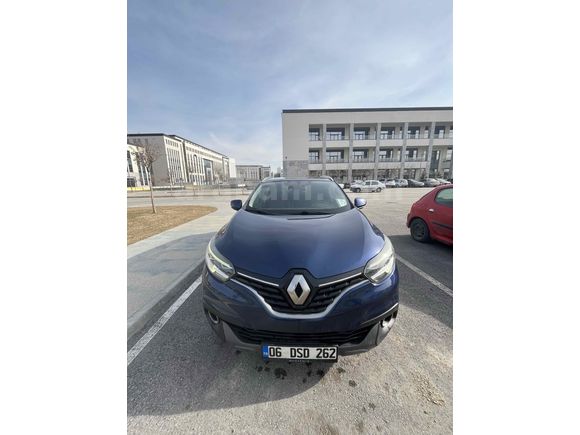 Memurdan Hatasız ve Bakımlı Kadjar 1.5 dCi Icon 2018Mavi