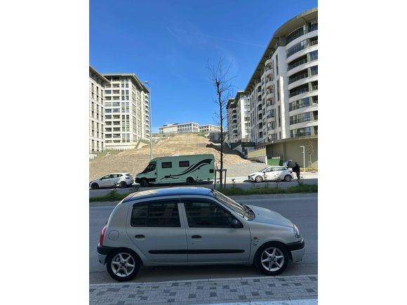 Sahibinden Renault Clio 1.6 RTE 2000 Model 