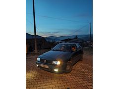Sahibinden Volkswagen Polo 1.6 Comfortline Classic 2001 Model  280.000 km Mavi (metalik)