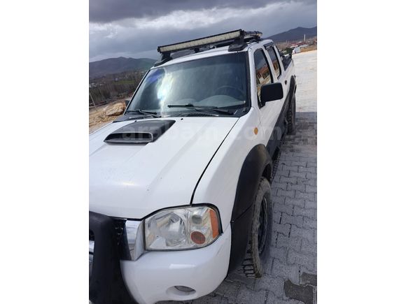 Sahibinden Nissan Skystar 4x2 2011 Model