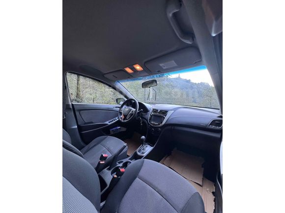 Sahibinden Hyundai Accent Blue 1.6 CRDI Mode 2013 Model 