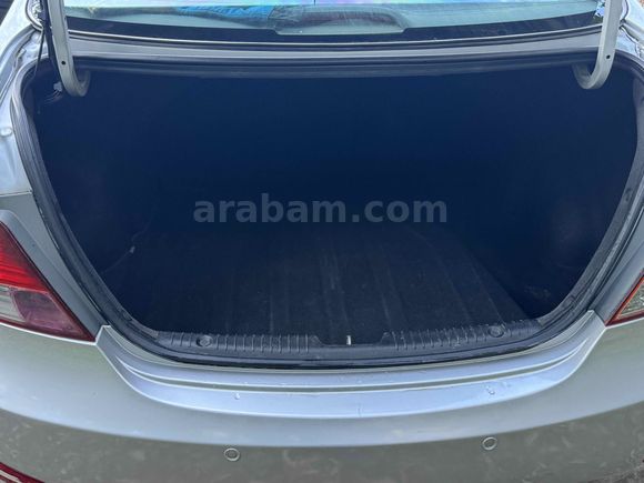Sahibinden Hyundai Accent Blue 1.6 CRDI Mode 2013 Model 