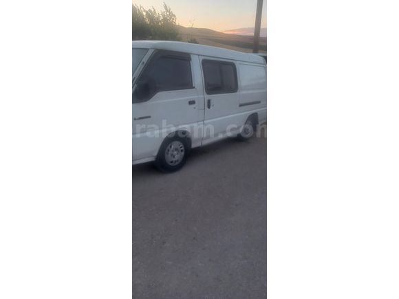 Sahibinden Mitsubishi Colt 1.3 Inform 2004 Model  334.000 km Beyaz