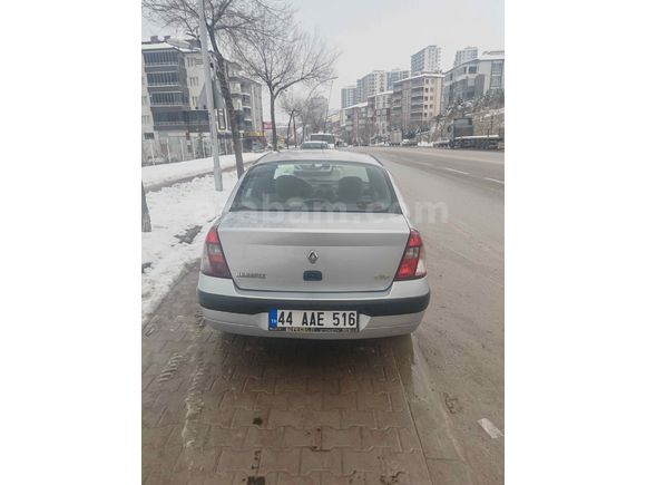 Sahibinden Renault Clio 1.4  2006 model